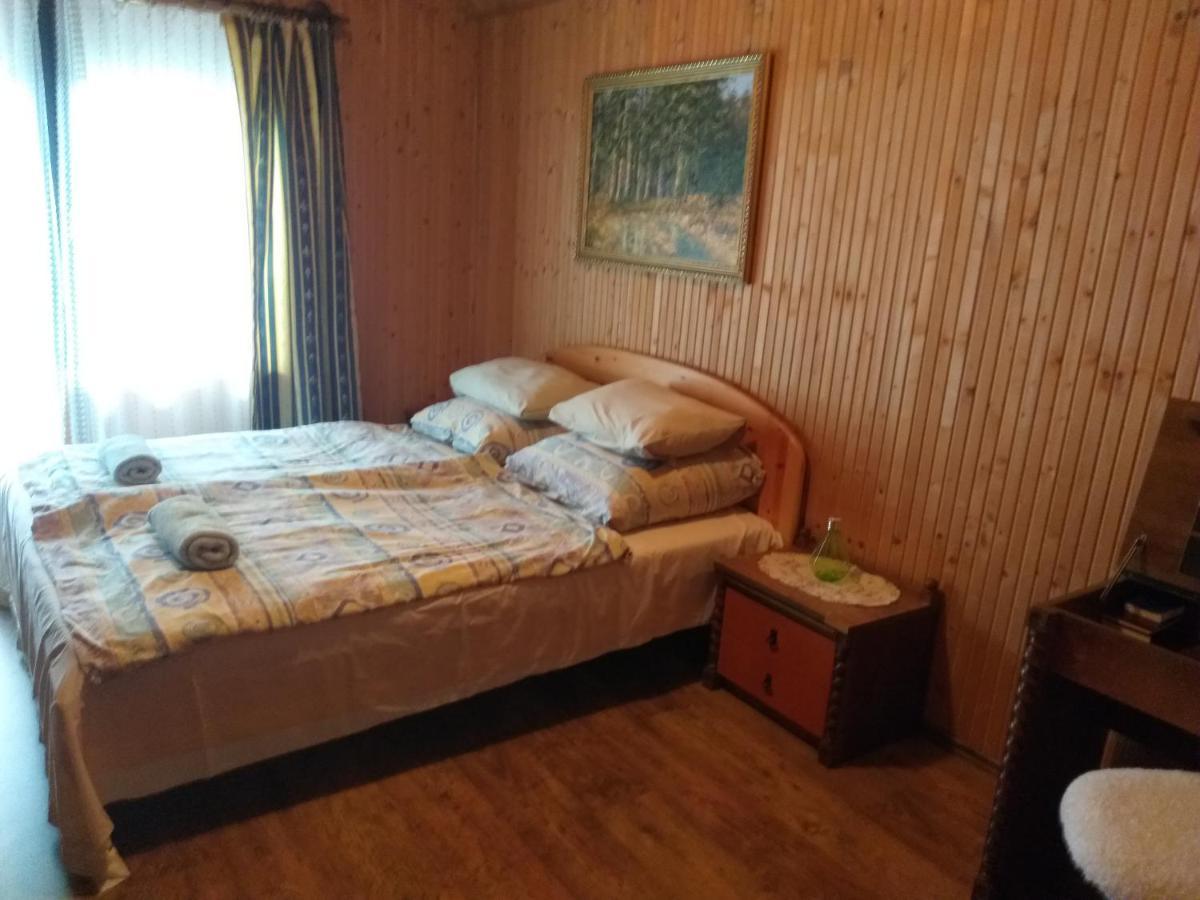 Tavasz Nyaralo Villa Poroszló Eksteriør billede